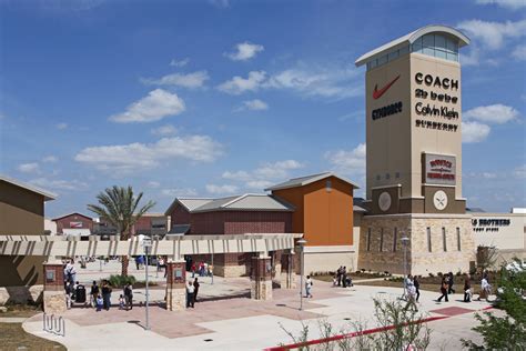 About Houston Premium Outlets® - A Shopping Center in Cypress, TX - A ...