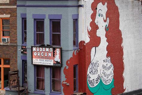 Where to Find the Most Colorful Street Murals in Washington, DC ...