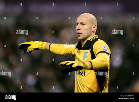 Brad Guzan, Aston Villa goalkeeper Stock Photo - Alamy