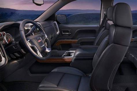 2019 GMC Sierra 1500 Diesel interior | Gmc sierra denali, Gmc sierra ...