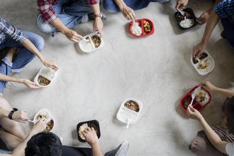 Group Of People Eating Stock Photos, Images and Backgrounds for Free ...