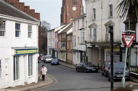 What it's like living in Paignton's most deprived 'bedsit land' - Devon ...