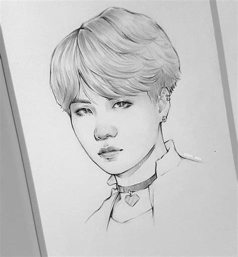 Pin de Joy ジユシ en Art | Bocetos de retrato, Dibujos realistas, Bts dibujo