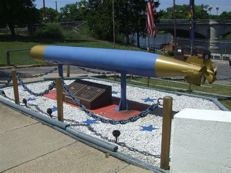 File:USS Grayback Memorial.jpg - Wikipedia