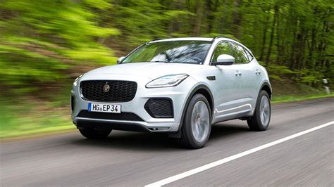 Jaguar E-Pace P300e specs, 0-60, quarter mile - FastestLaps.com