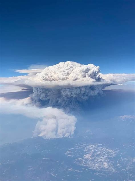 Giant volcanic clouds form during California - Strange Sounds