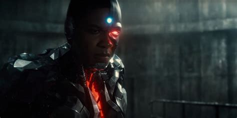 Ray Fisher's Cyborg To Appear In 'The Flash'