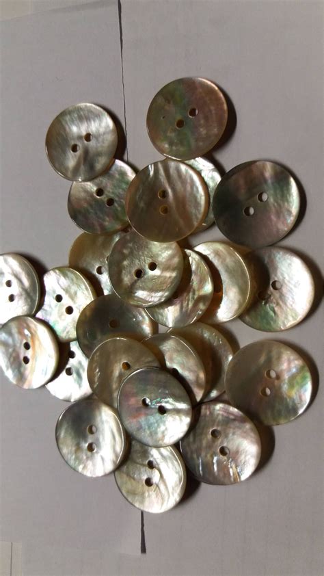 Mother of Pearl Buttons. Pearl Buttons. Shell Buttons. - Etsy