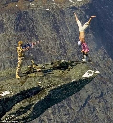 Photogallery of miracles of light: Dangerous stunts