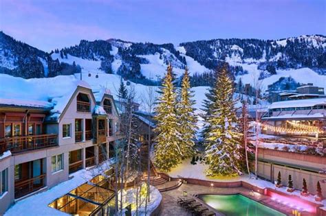 Best Ski Resorts For Christmas | Best Christmas Skiing | Ski Solutions