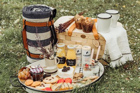 Delivery Baskets — Picnic Three