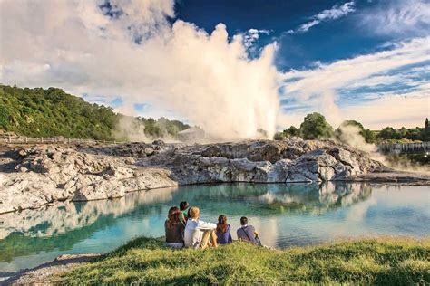 Te Puia Rotorua | Rotorua Attractions | Maori Culture