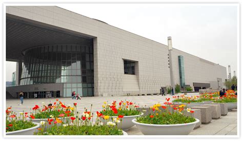 奉呈 NATIONAL MUSEUM OF KOREA ecousarecycling.com