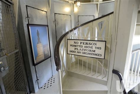 Photo: The architect of US capitol gives Tour of dome restoration ...