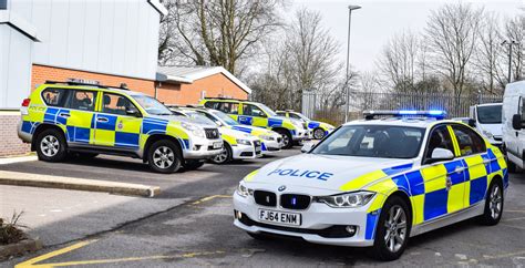 Wallpaper : UK, blue, cars, lights, traffic, derbyshire, police ...