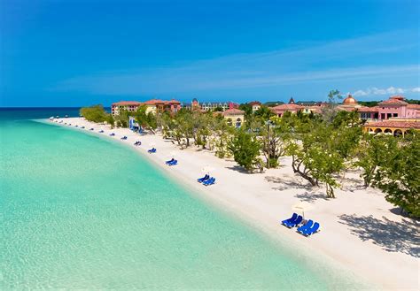 Travel For You: SANDALS WHITEHOUSE IN JAMAICA