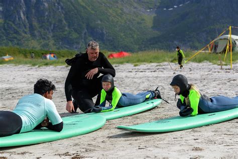 Camping by the midnight sun - Lofoten Beach Camp - Visit Lofoten