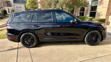 REVIEW: 2022 Lincoln Aviator Reserve