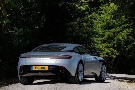 ASTON MARTIN DB11 specs - 2016, 2017, 2018 - autoevolution