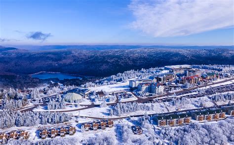 Snowshoe Mountain Resort: A Wintertime Getaway Like No Other ...