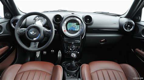 2013 MINI Cooper S Paceman - Interior | Caricos