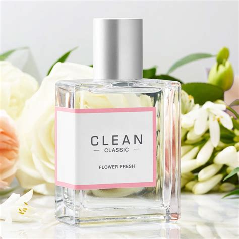 CLEAN Classic Flower Fresh new floral perfume guide to scents