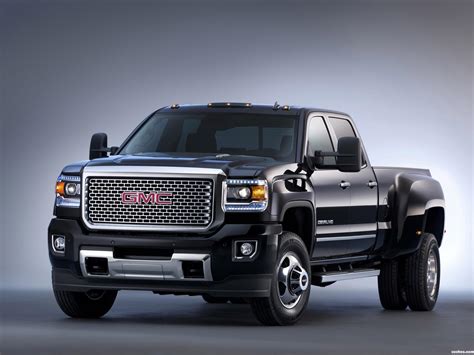 Fotos de GMC Sierra Denali 3500 HD Crew Cab 2014