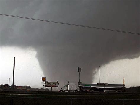 Michigan Muse: Tornado Damage in Tuscaloosa, Alabama April 27, 2011