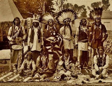 What Happened to the Apache Tribe?: The History of the Apache Nation