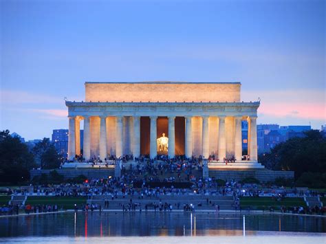 The Lincoln Memorial | Washington DC | Travel And Tourism