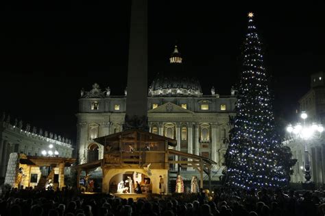 Vatican Nativity scene to highlight care for migrants, sick ...