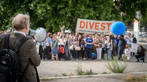 Group of People Making Protest · Free Stock Photo