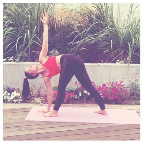 6 Yoga Poses for Dancers | Poses, Yoga poses, Yoga