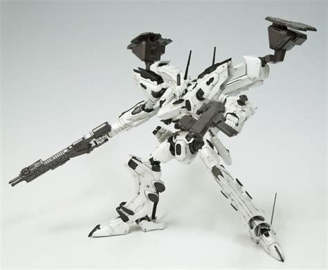 White Glint - Armored Core | Armored core, Armor, Art style inspiration