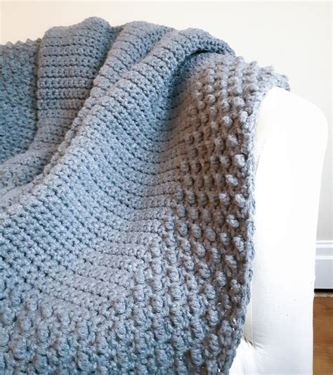 "FAITH" CHUNKY CROCHET BLANKET - Free Pattern ⋆ lulostitchco.com