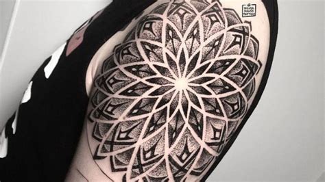 Tatuajes de mandalas: significado | Arma Blanca Tattoo