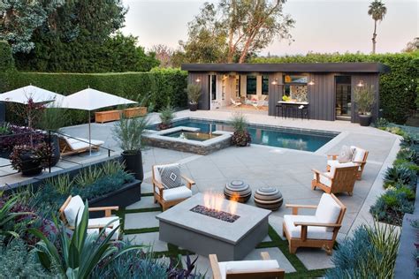 Pool House Ideas: How to Design a Luxurious Pool House