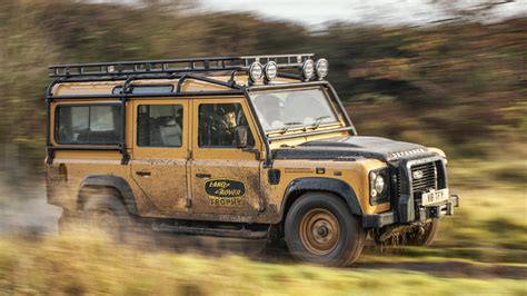 Defender Works V8 Trophy celebrates legacy with Unique Experience | Rockar