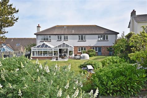 deanwood.im - 📍 NEW INSTRUCTION 📍 💷£825,000 📍⭐Rhenwyllan...