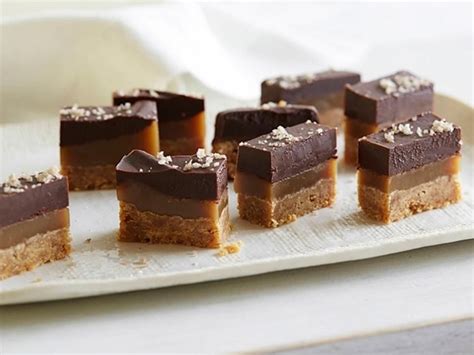 Giada De Laurentiis' Top Recipes | Caramel bars recipe, Tray bake ...