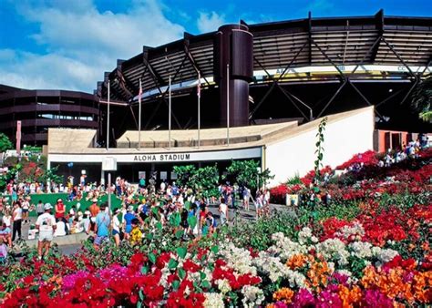 Aloha Stadium: History, Capacity, Events & Significance