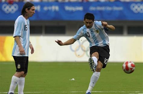 Juan Roman RIQUELME talks Lionel MESSI, Argentina, Pep GUARDIOLA, more ...