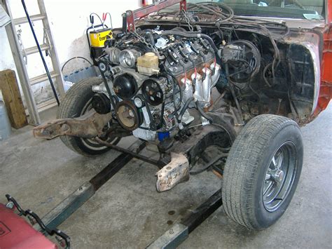 1969_pontiac_gto-LS2_engine_swap