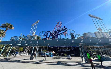 How to Get to Dodger Stadium: A Quick Guide - The Stadiums Guide