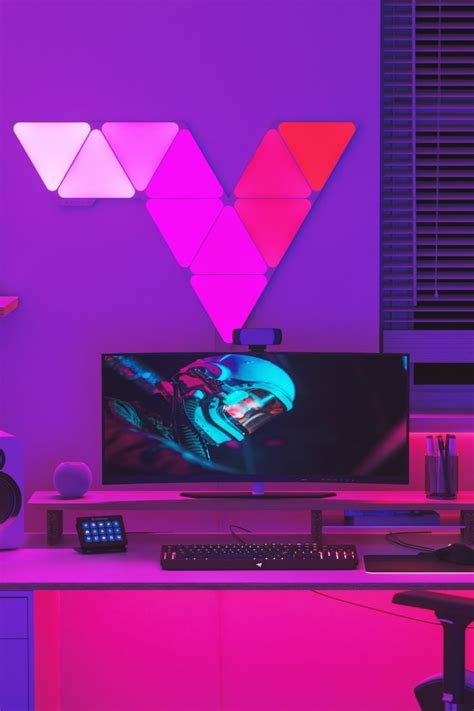 Best Gaming Setup with Cool Neon Lights | Nanoleaf designs, Fairy ...