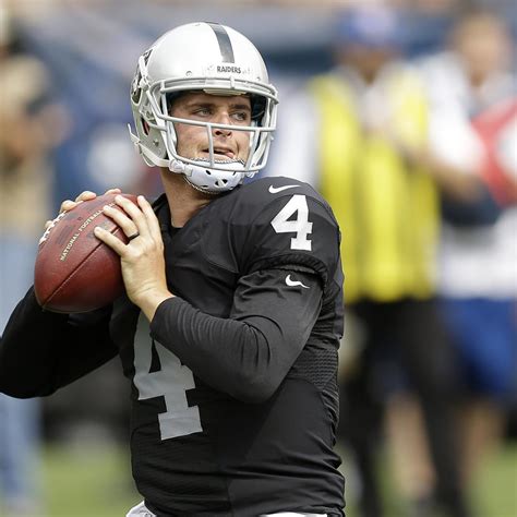 Derek Carr Injury: Updates on Raiders Star's Thumb and Return | News ...