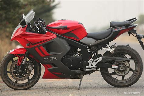 Hyosung GT 250R