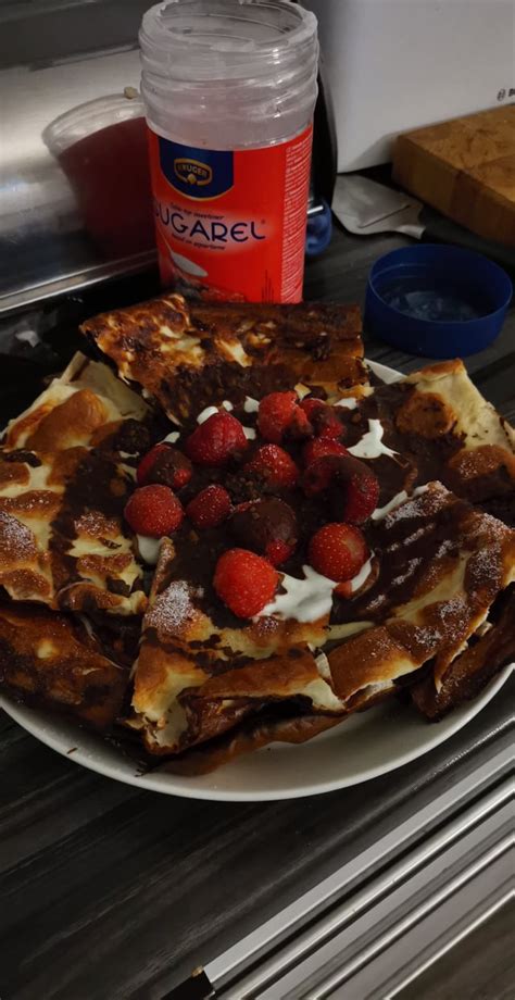 Anabolic kropsu (finnish pancakes) entire pan 42cm x 36cm + toppings ...