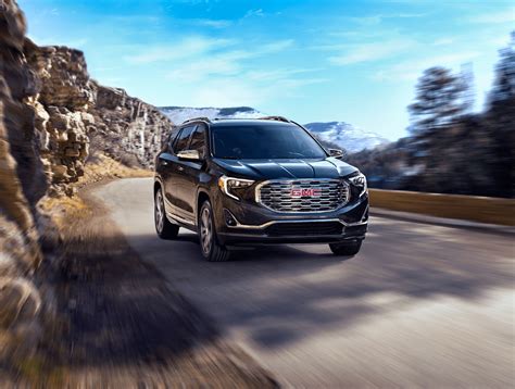 GMC Terrain vs GMC Acadia Shillington PA | Geoff Penske Buick GMC