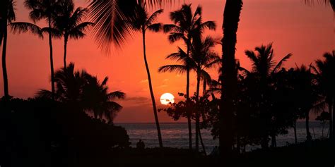 16 Great Places to See the Sun Set on Hawaiʻi (all islands)